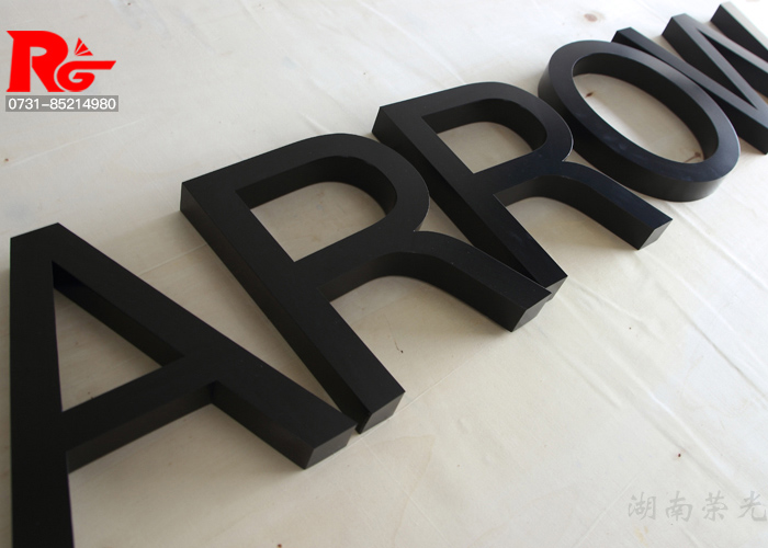 �������P��� ��ɫ���P䓿����� �Lɳ���P����w��