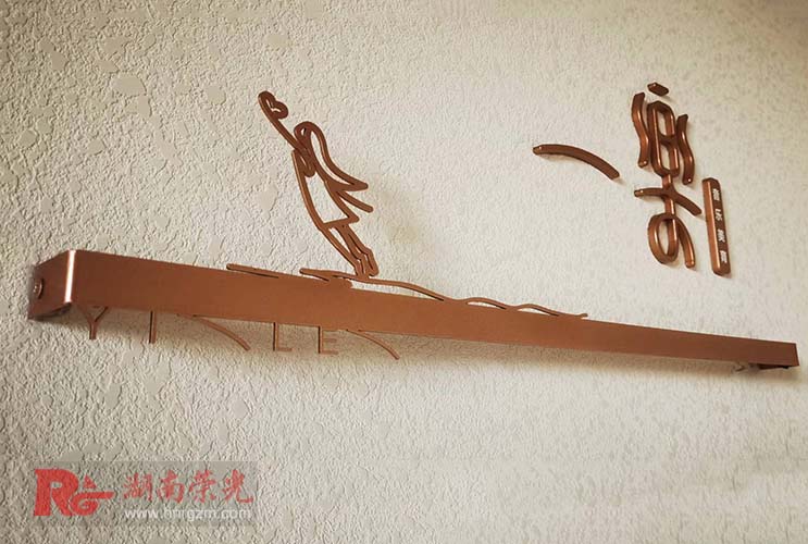 �Lɳ���R��