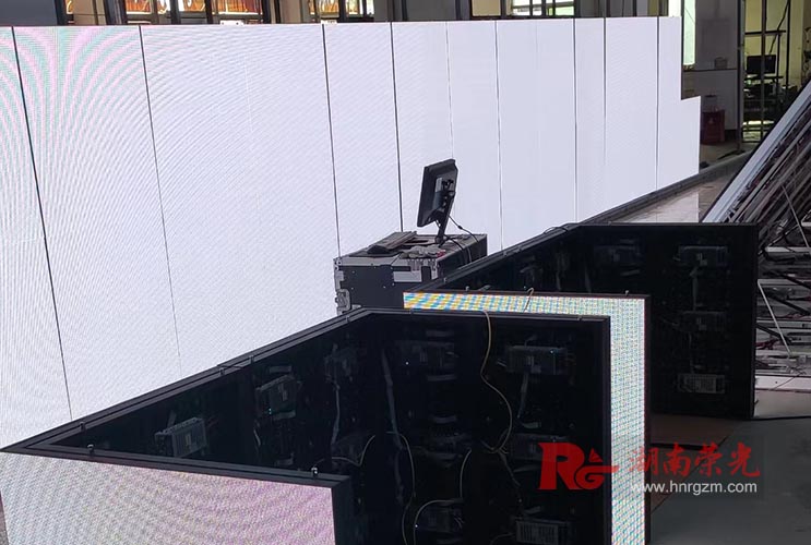 �L(zh��ng)ɳ�@ʾ��